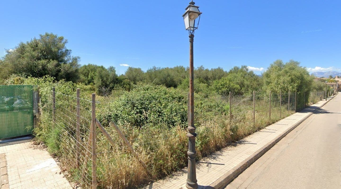 Spacious 17,020 m² Plot near Pina Village, Algaida