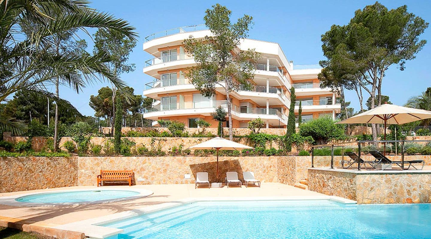 Sea View Apartment with Direct Cove Access in Sol de Mallorca