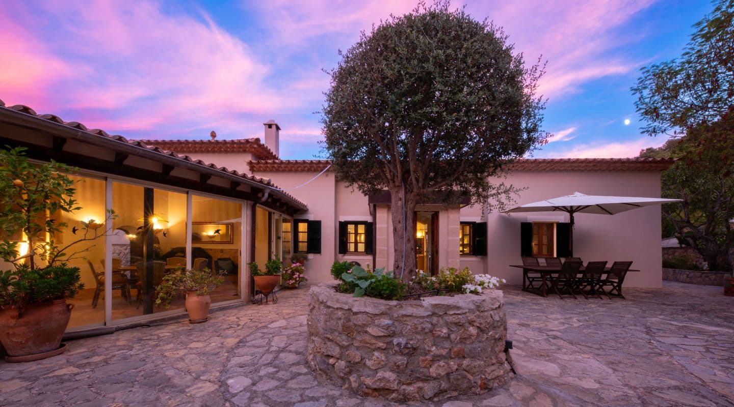 Stunning Mountain Finca with Views of Palma in Esporles
