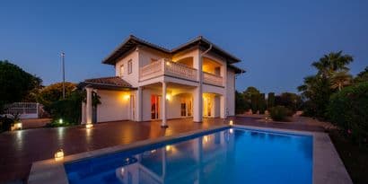 Spacious Four-Bedroom Villa with Pool in Maioris
