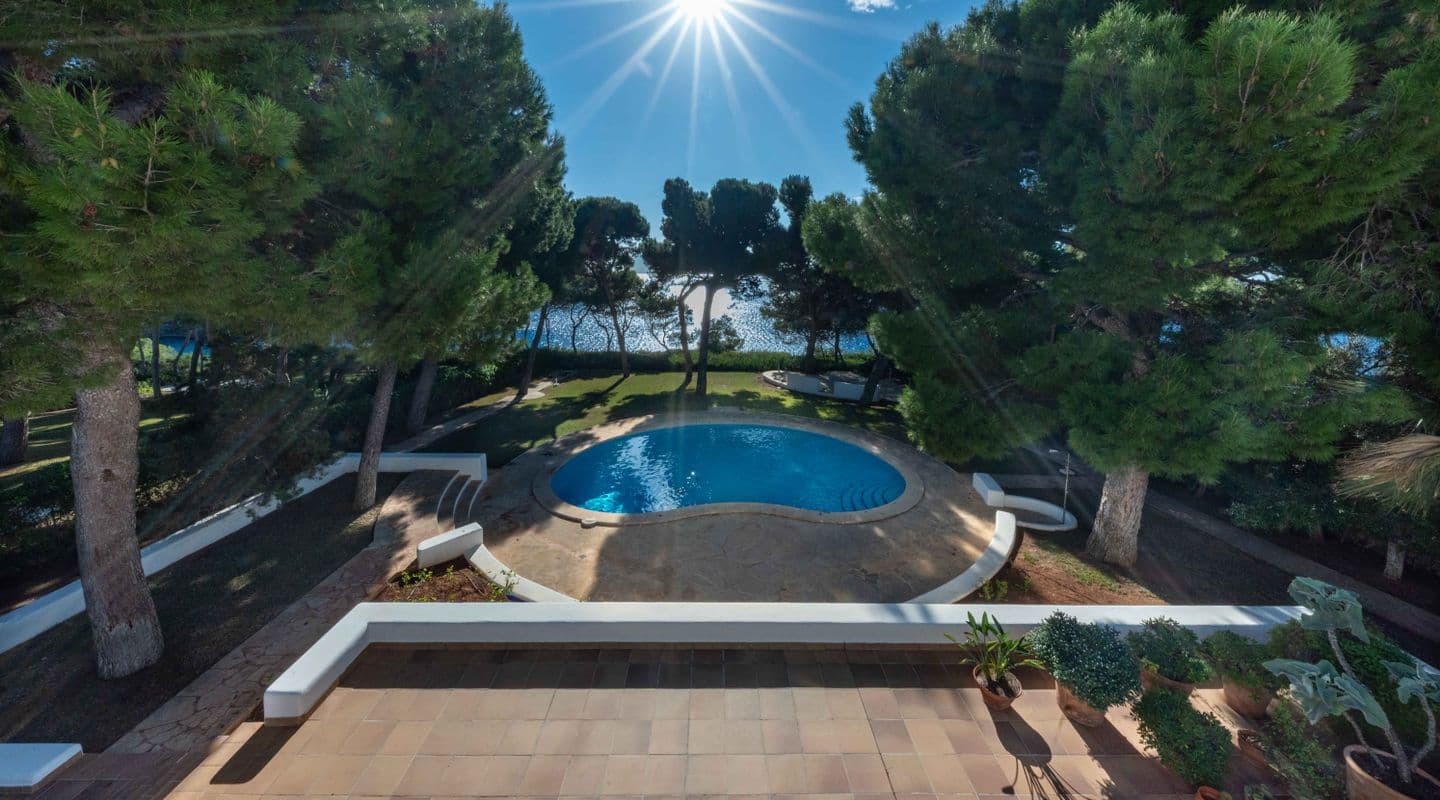 Exclusive 8-Bed Seafront Villa in Porto Petro, Mallorca