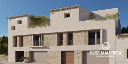 Elegant Three-Bed Townhouse with Garden and Pool in Santanyí