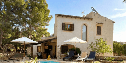 Renovated Four-Bedroom Villa with Sea Views in Costa de La Calma