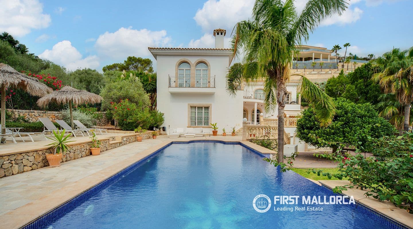 Luxury Villa with ETV Licence and Panoramic Views in Son Vida